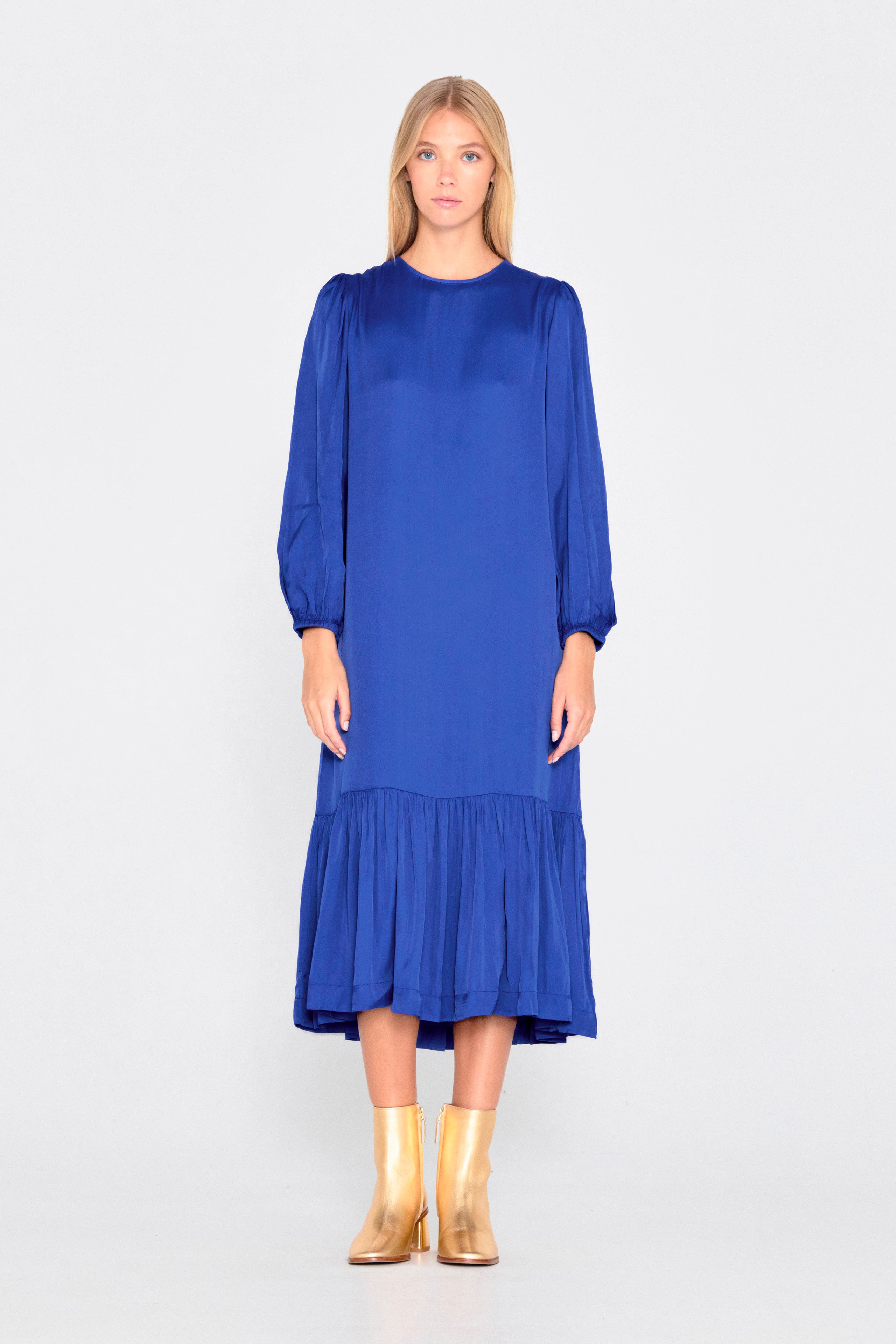 Vestido con volantes ultramarine