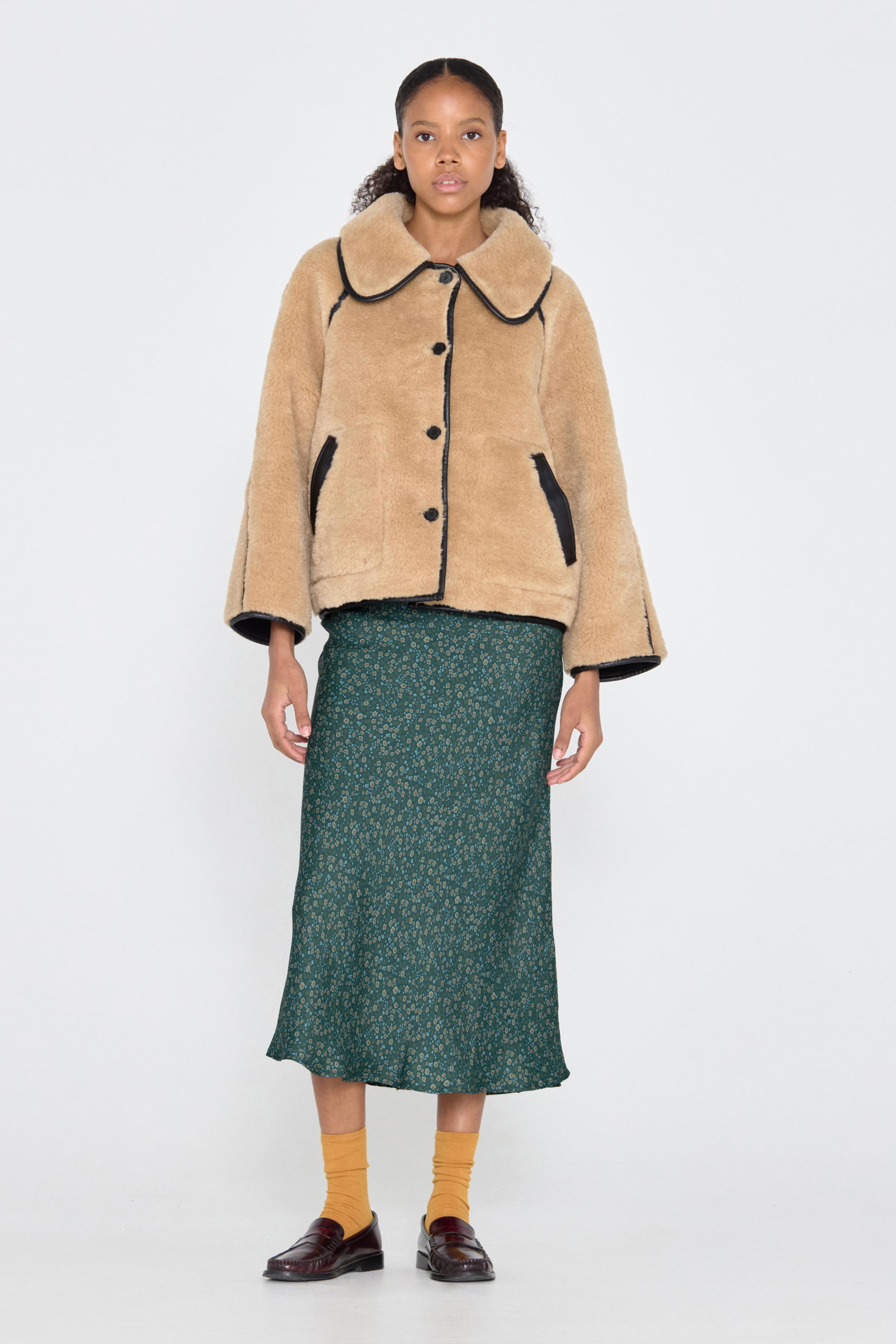 Falda flowers bottle green