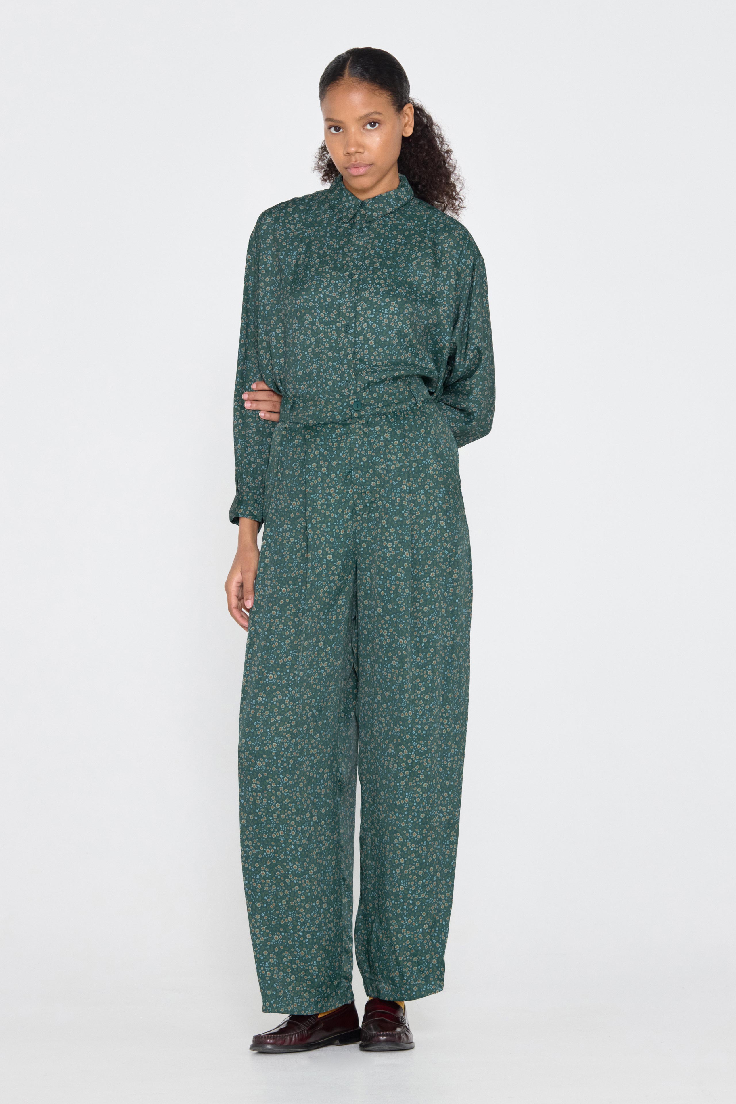 Flowers pleated trousers bottle green