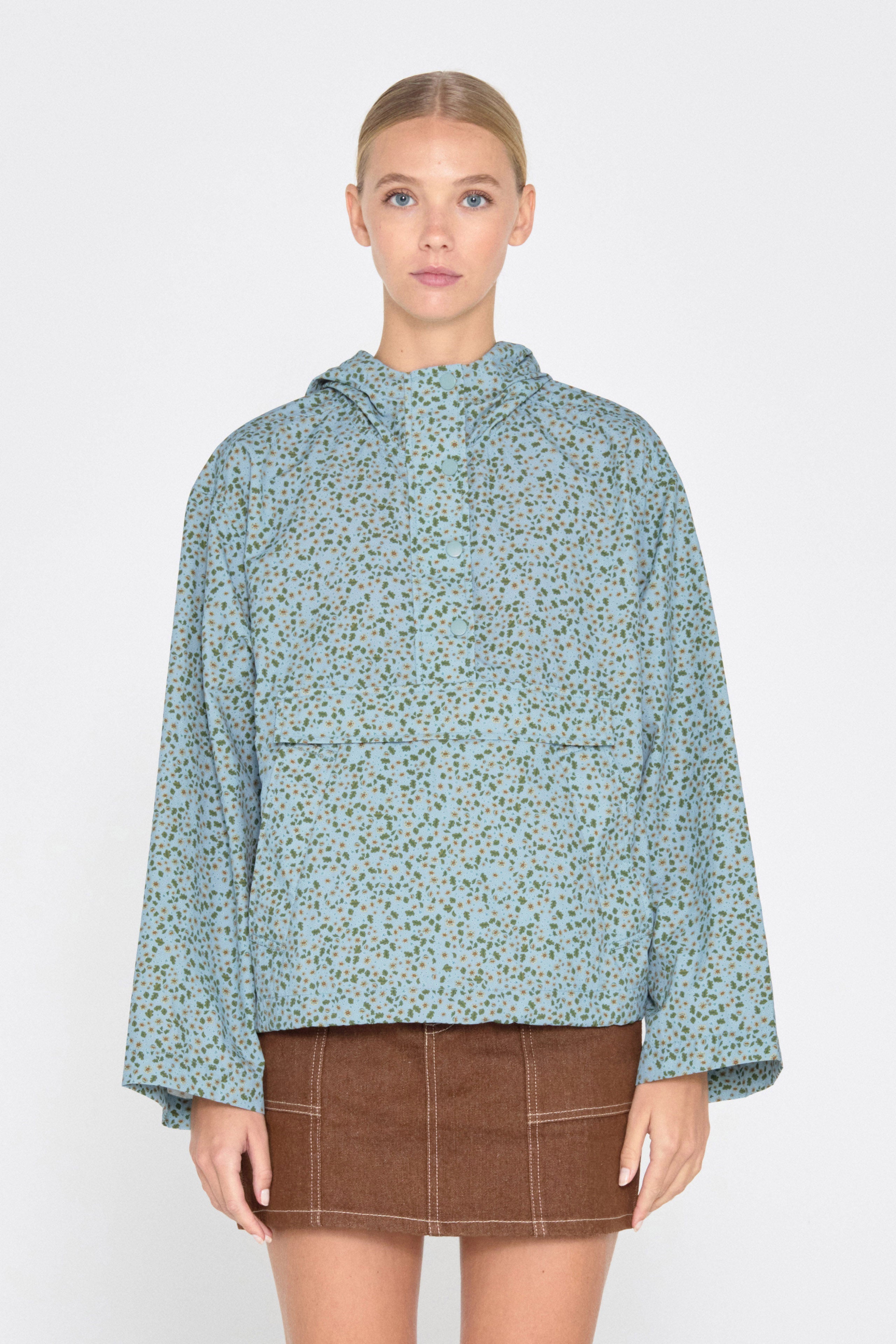 Chaqueta flowers denim blue