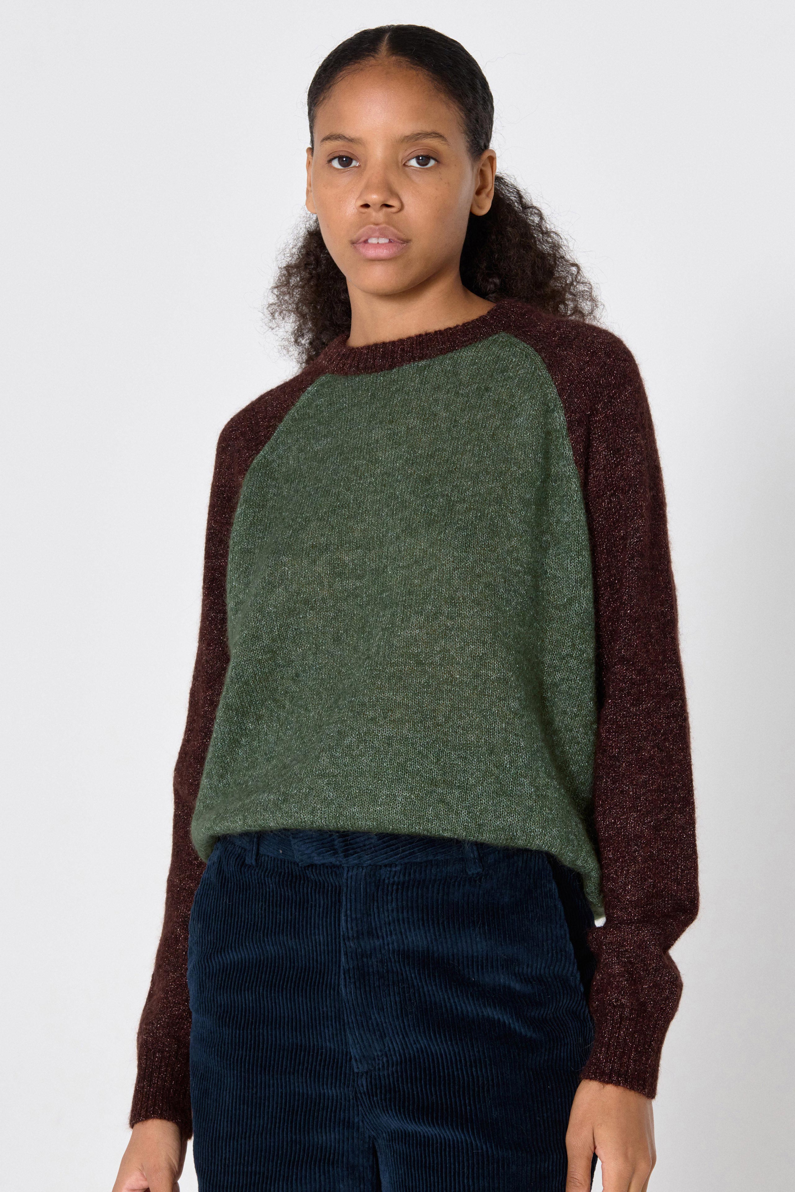 Sara raglan sweater khaki/chocolate