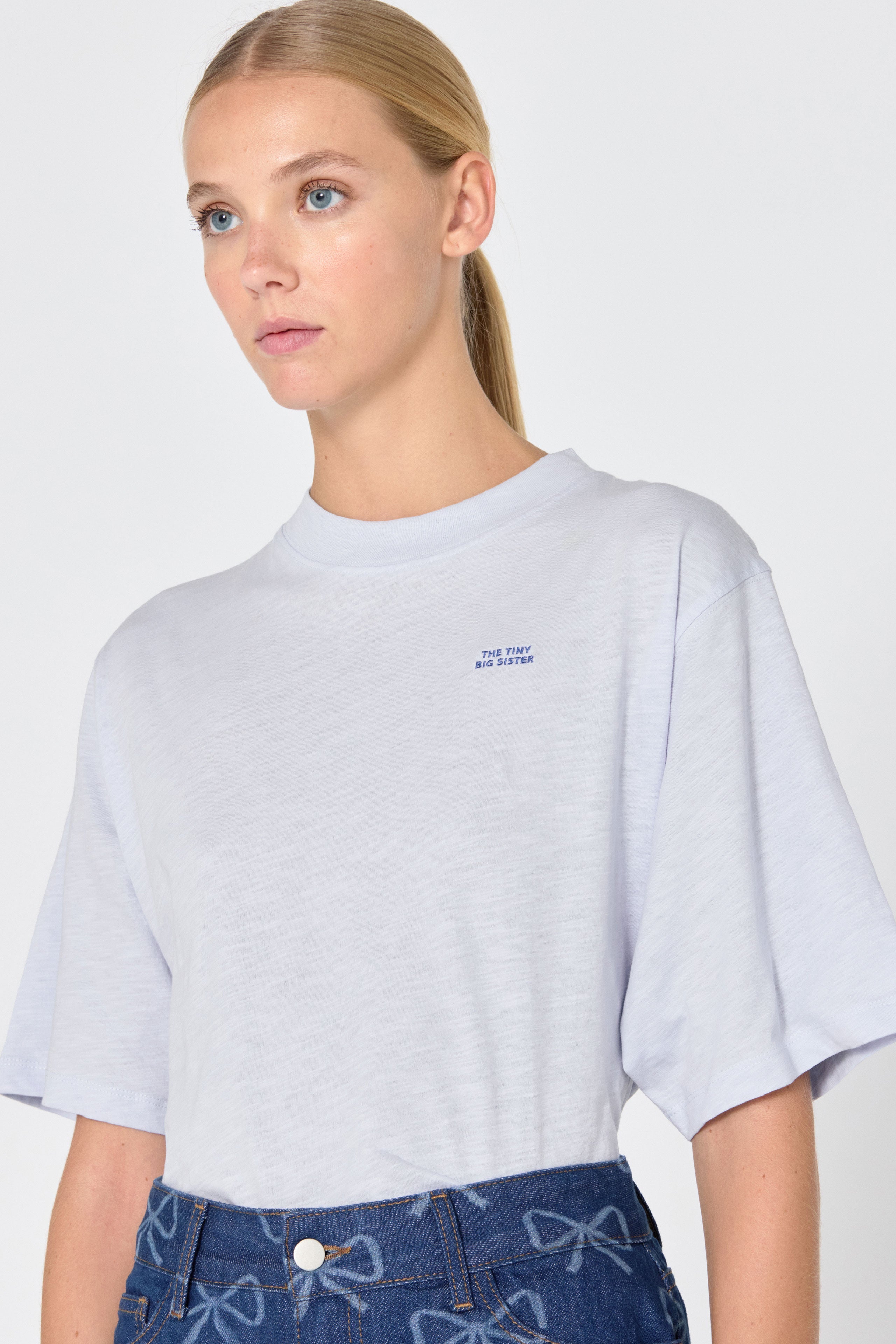 Basic relaxed tee pastel blue