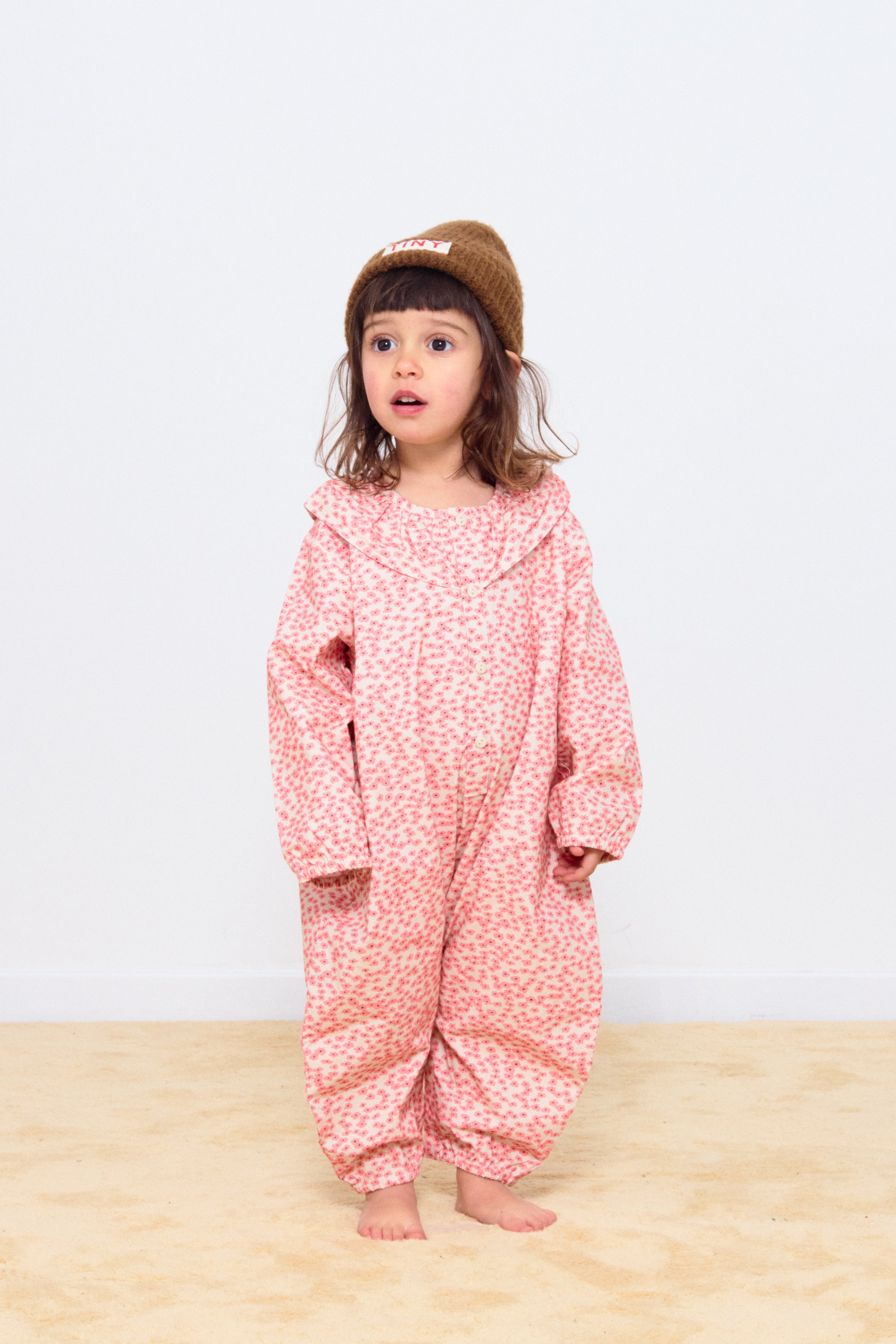 SMALL FLOWERS ONE-PIECE dark vanilla