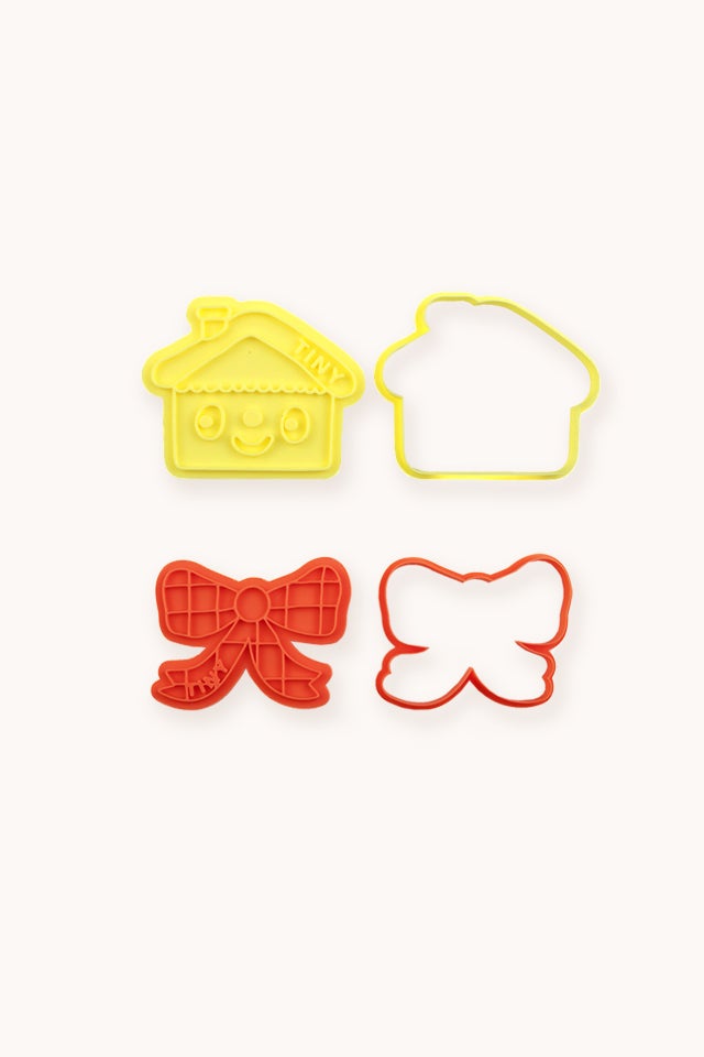 HOLIDAY COOKIE CUTTERS SET multicolor