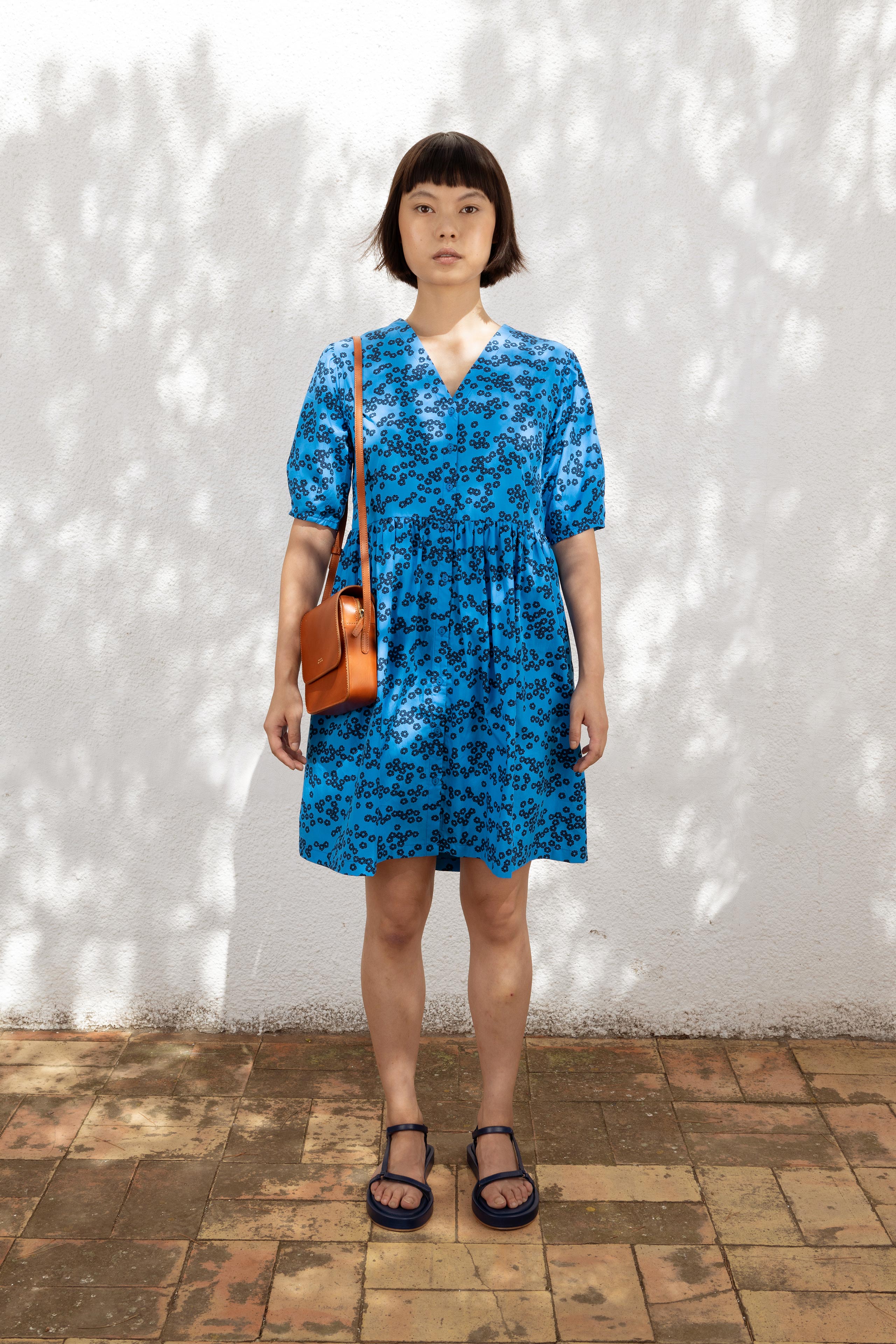 Vestido Blossom Con Cuello V lapis blue/navy