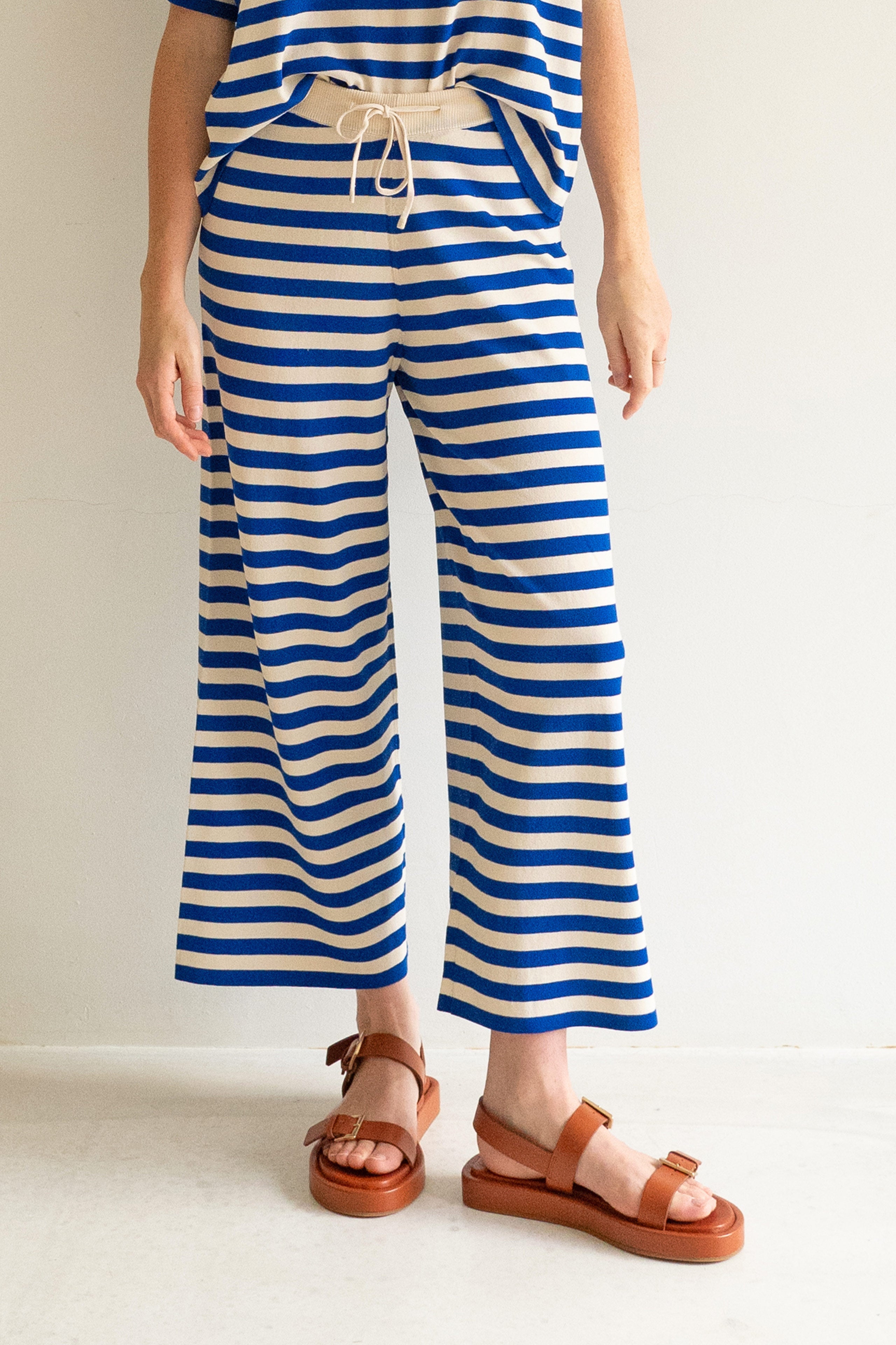 Pantalón de punto a rayas light cream/ultramarine