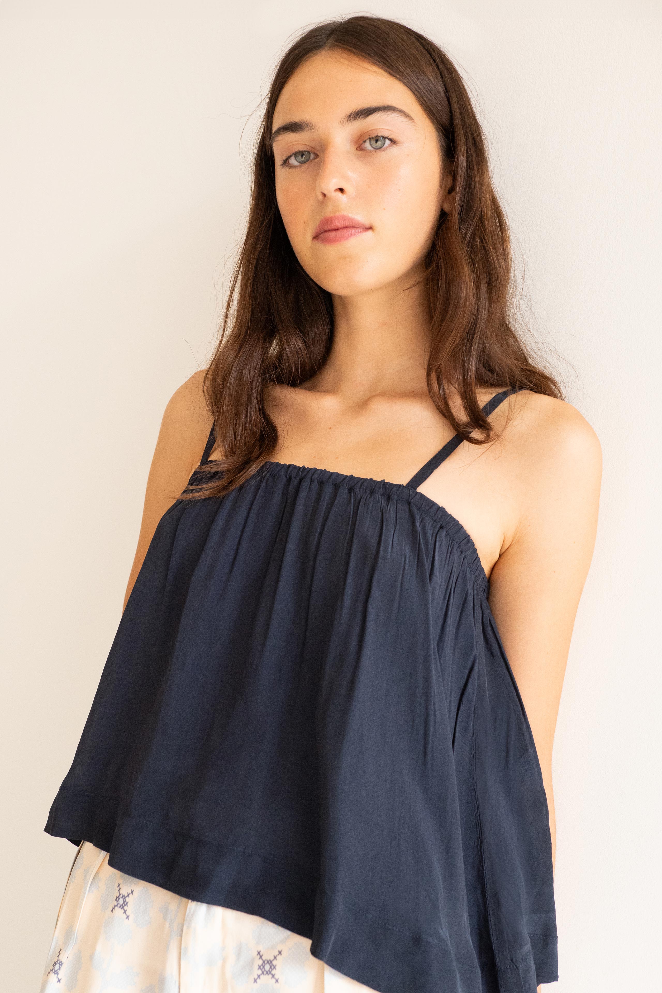 Top de tirantes navy