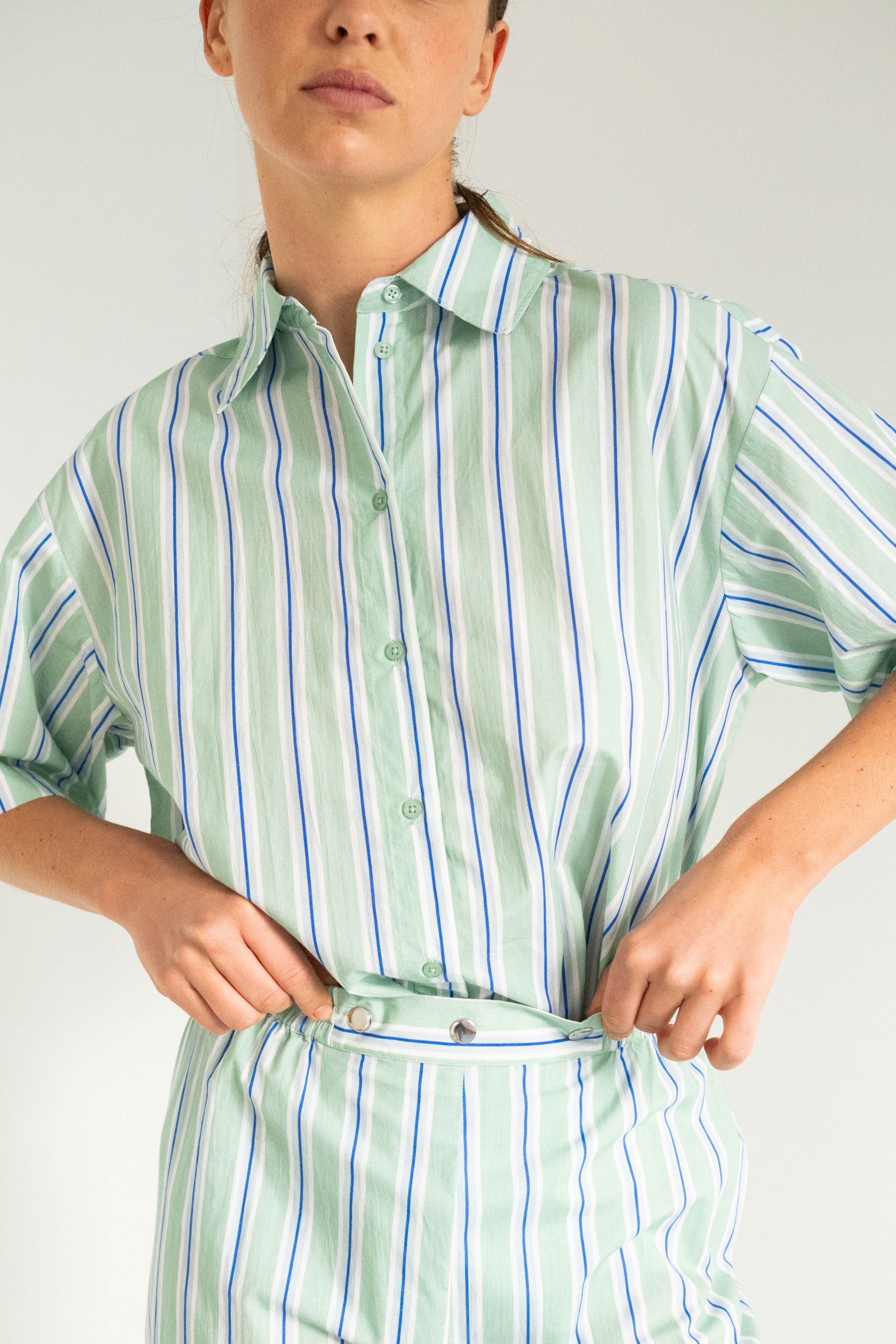 CAMISA DE MANGA CORTA A RAYAS washed emerald
