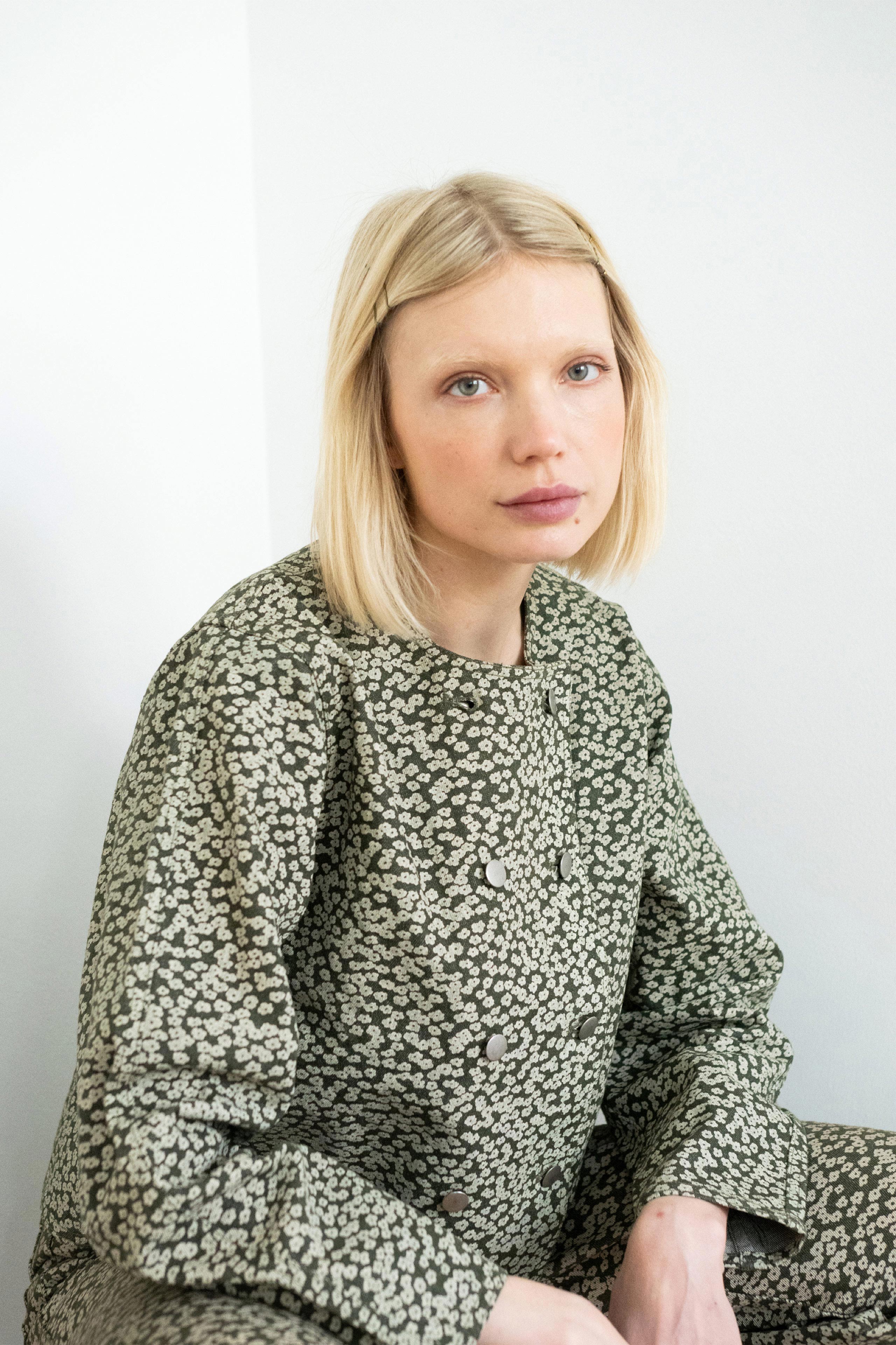 CHAQUETA VAQUERA FLOWERS khaki