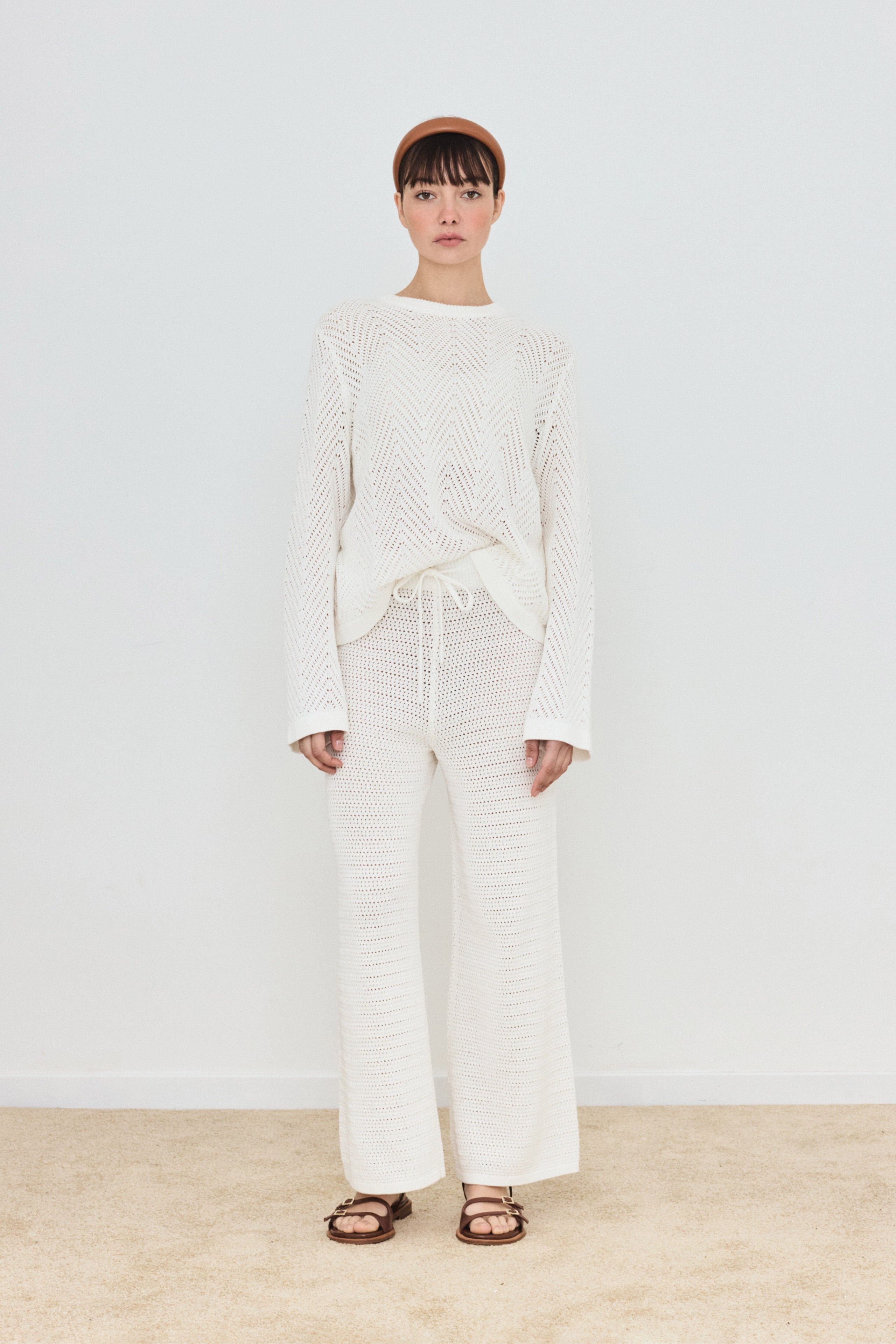 PANTALÓN DE PUNTO CALADO off-white
