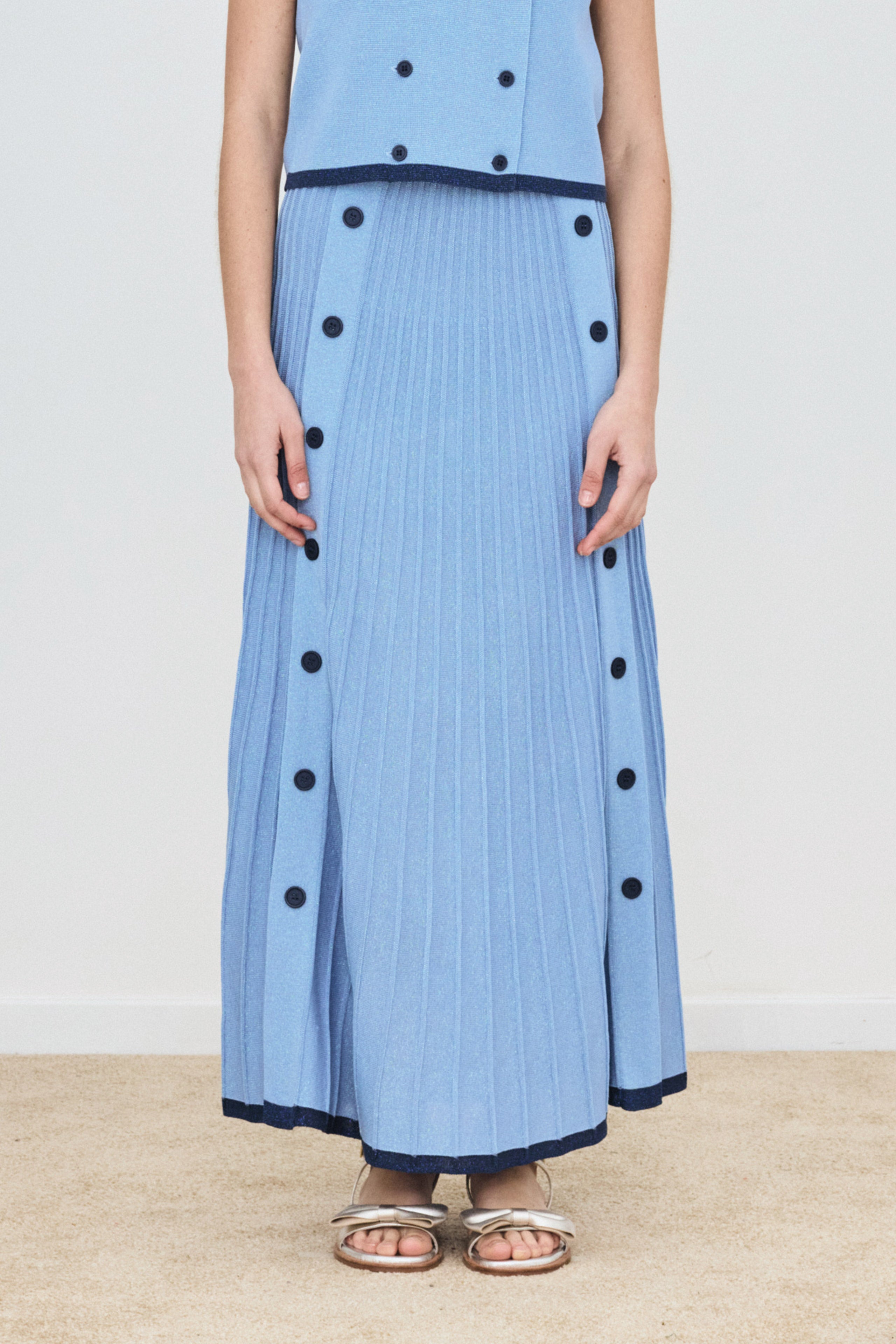 FALDA CONTRASTE CON BOTONES light blue