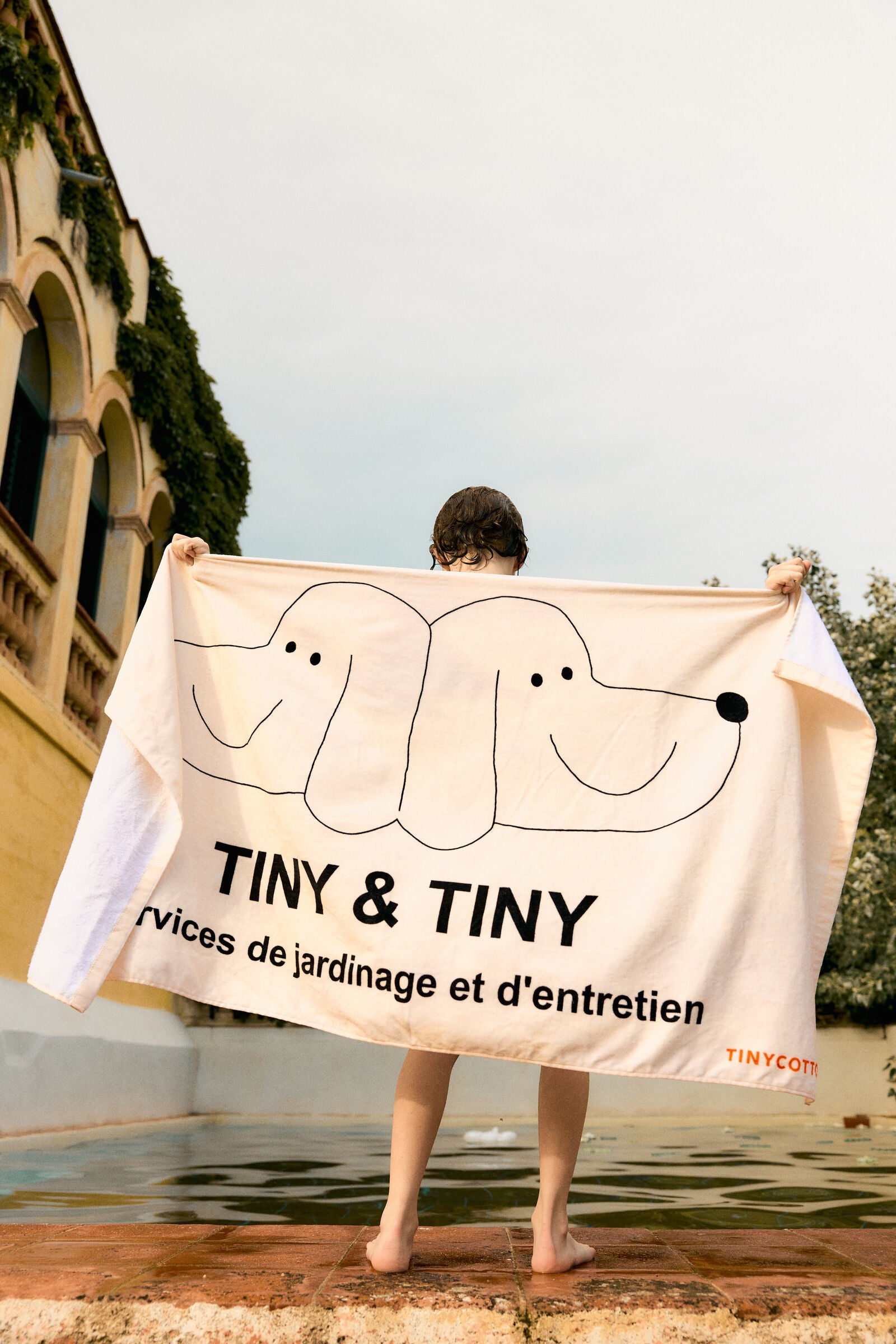TINY & TINY TOWEL light cream