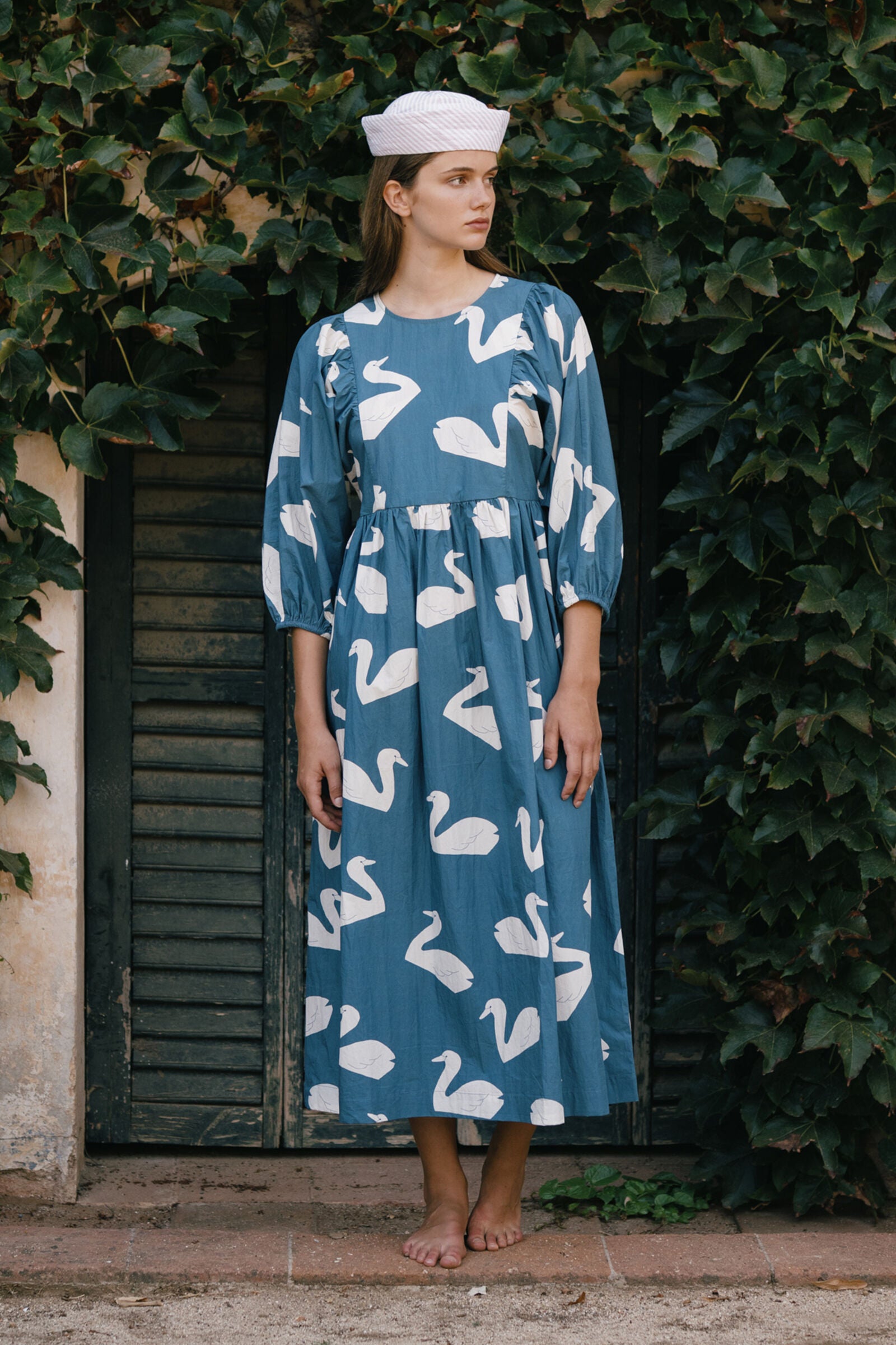 VESTIDO SWANS stone