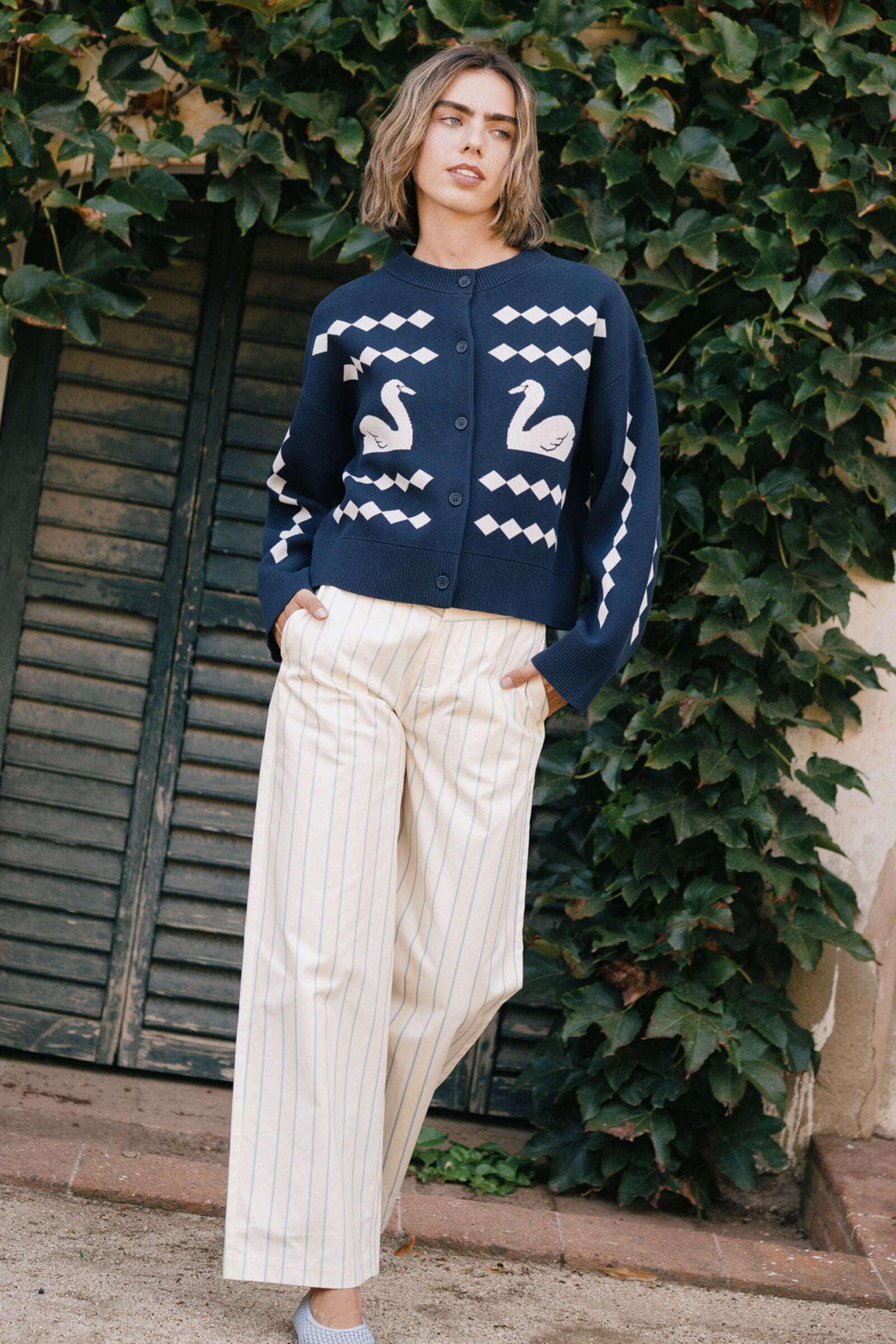 SWANS JACQUARD CARDIGAN navy