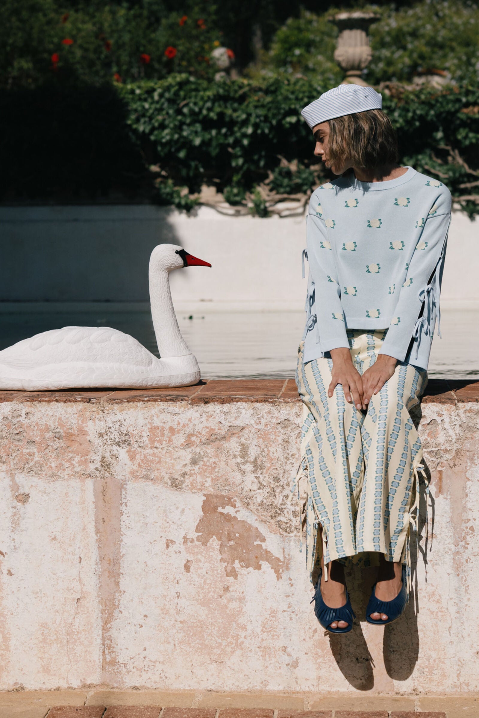 FLOWERS JACQUARD SWEATER pretty blue